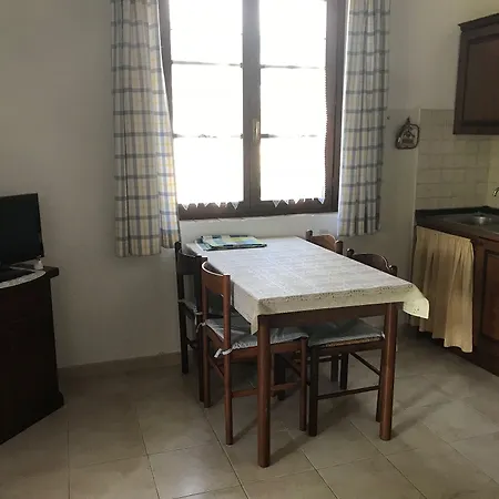 Gospodarstwo agroturystyczne Arcobaleno *